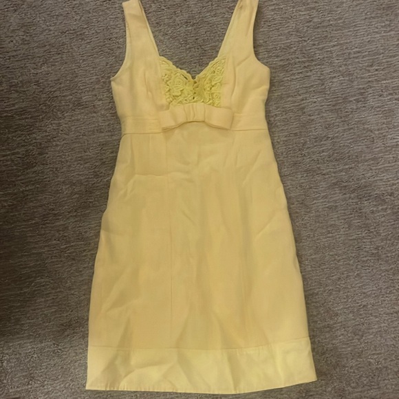 Nanette Lepore Dresses & Skirts - Nanette Lenore Size 2 yellow lined special occasion dress xs